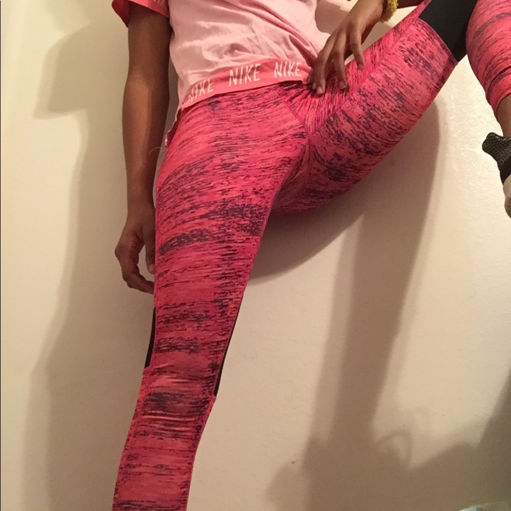 Girls athletic leggings